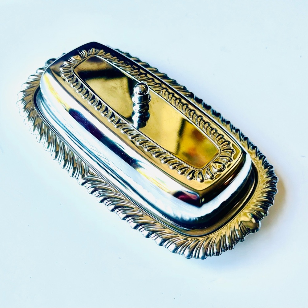 Irvinware Chrome Decorative Covered Butter Dish 
1970s